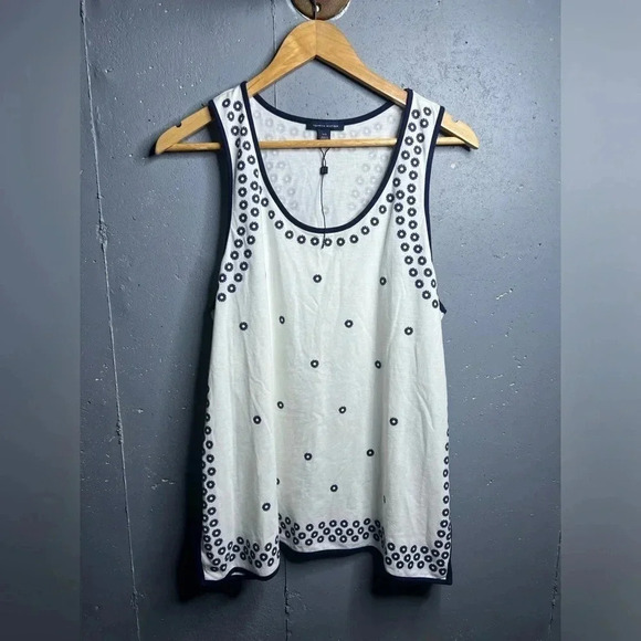 Tommy Hilfiger Tank in size Large - Picture 1 of 4